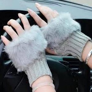Gloves-muffler