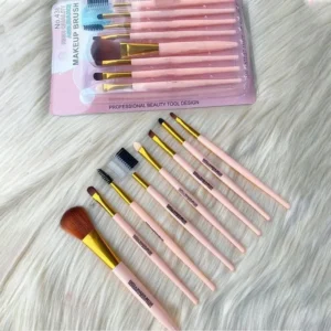 pink-makeup-brushes-pakistan